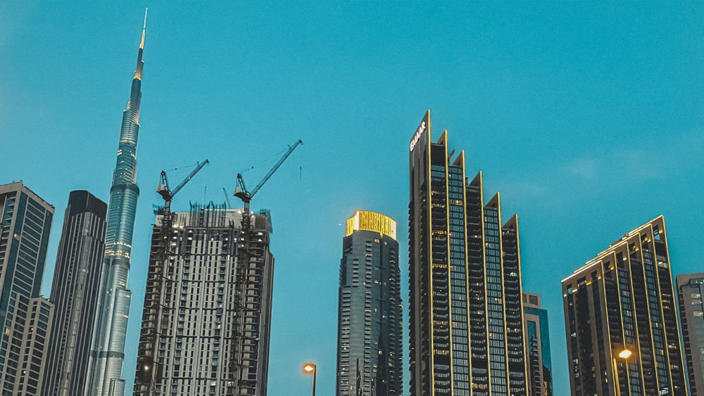 Live and Work in Qatar